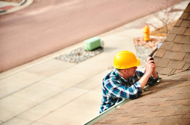 Roof Gutter Cleaning in Oconomowoc, WI